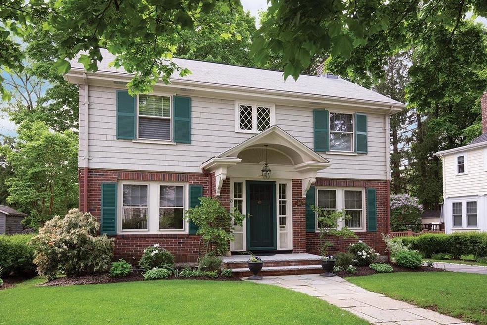 18 Brewster Rd, Newton Highlands, MA 02461 - photo 1