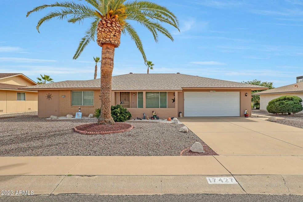 17427 N Cottonwood Dr, Sun City, AZ 85373 - photo 1