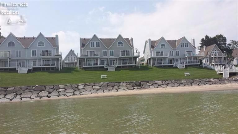 4611 Cleveland Rd E unit 702, Huron, OH 44839 - photo 1