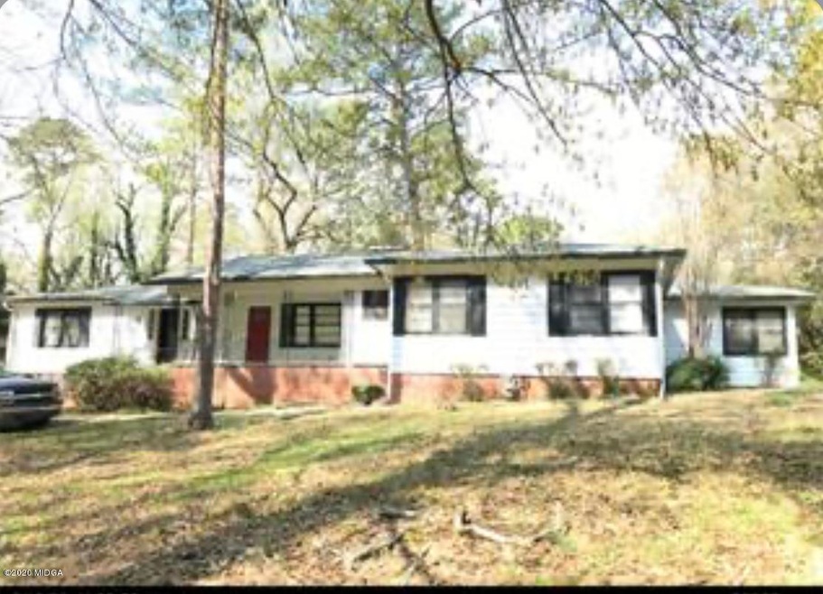 1776 Twin Pines Drive
