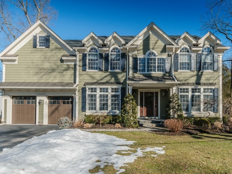 304 Woods End Rd, Westfield, NJ 07090 - photo 1