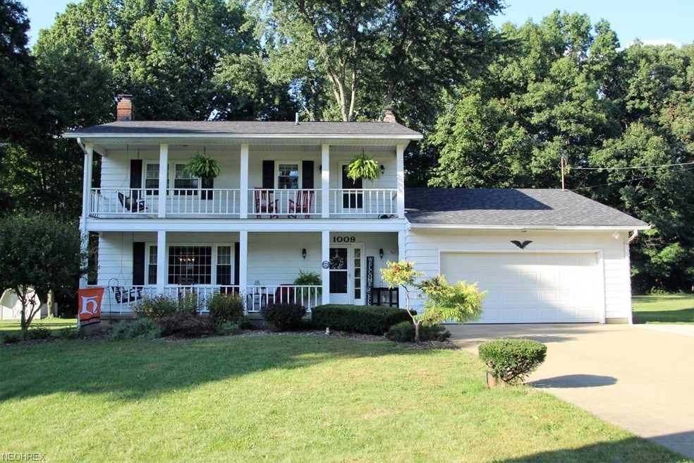 Welcome to 1009 Kertesz Rd! Check out these 2 awes