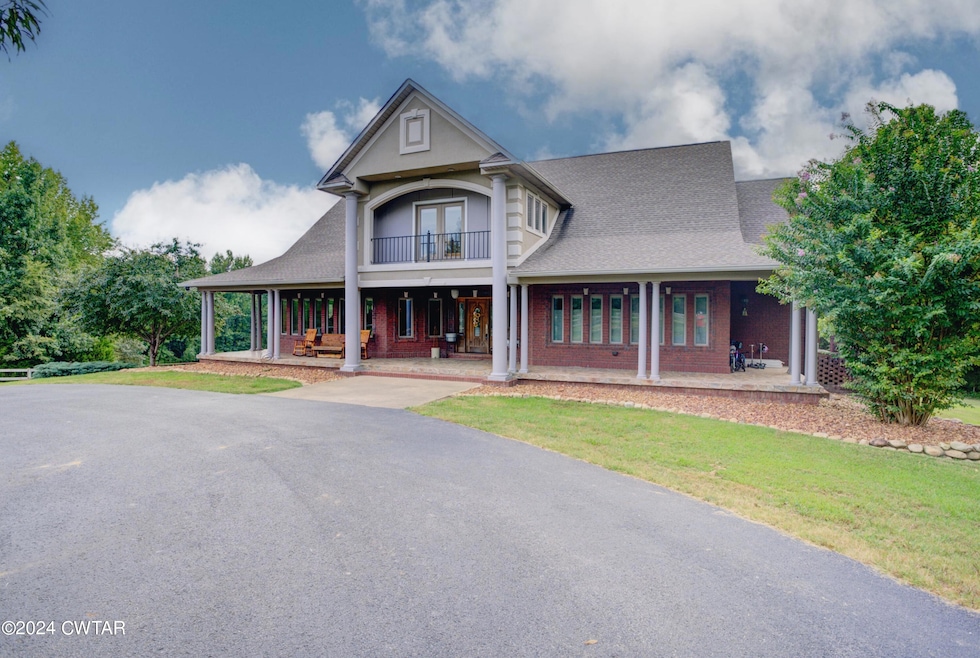 Sold $865,000 • Co-Listing Agent