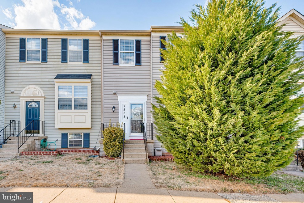 7588 Thurston Ln, Manassas, VA 20111 - photo 1