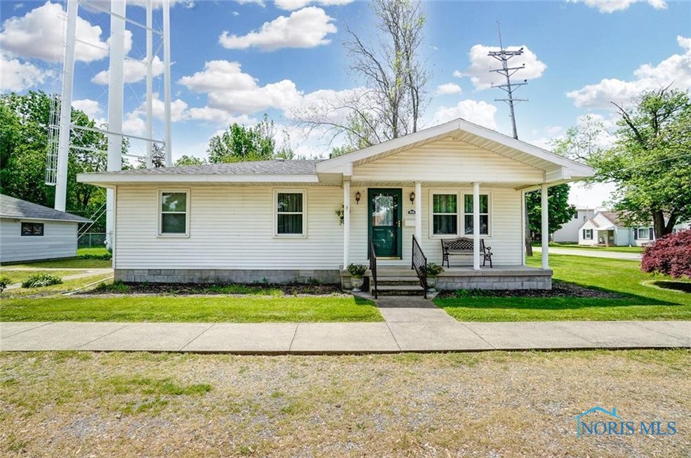 201 E 9th St, Genoa, OH 43430 - photo 1