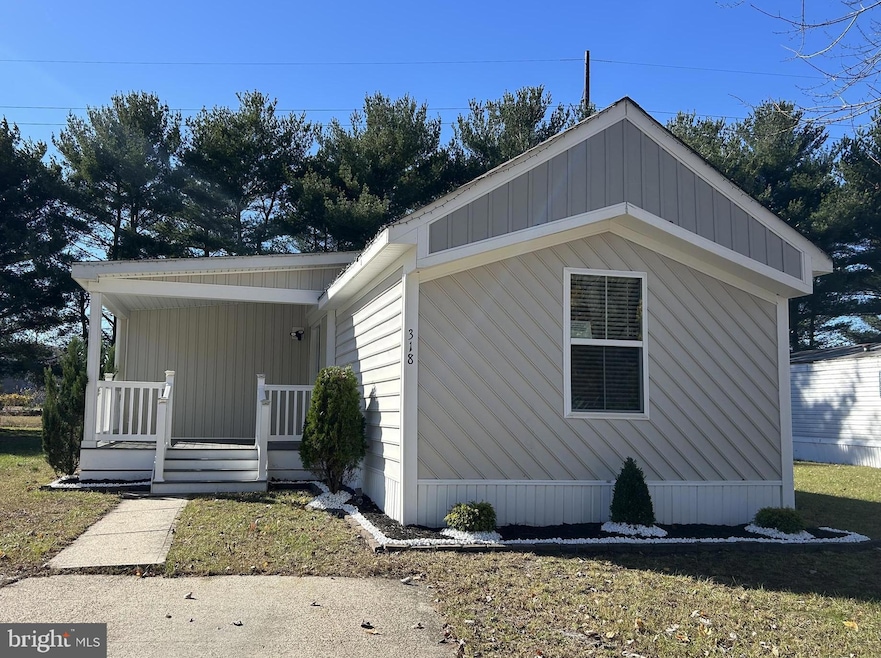 318 Holiday St, Fruitland, MD 21826 - photo 1