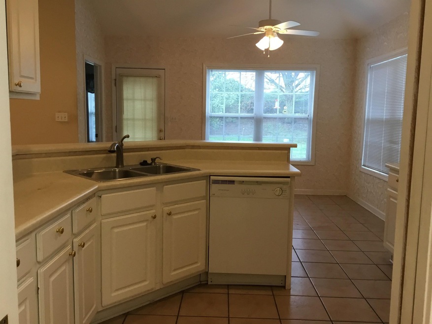 68 Arbours West Ln, Moore, SC 29369 - photo 1