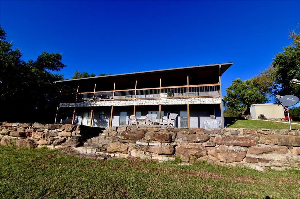 9018 Mesa View Rd, Brownwood, TX 76801 - photo 1