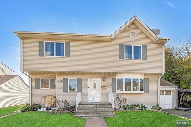 38 Strathmore Terrace, Saddle Brook, NJ 07663 - photo 1