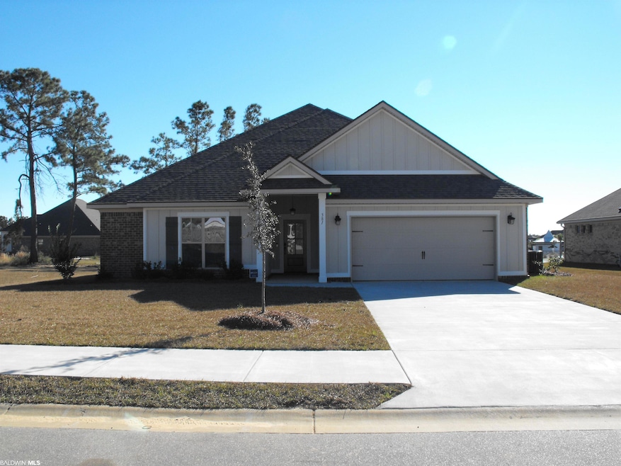 381 Roosa Ave, Gulf Shores, AL 36542 - photo 1