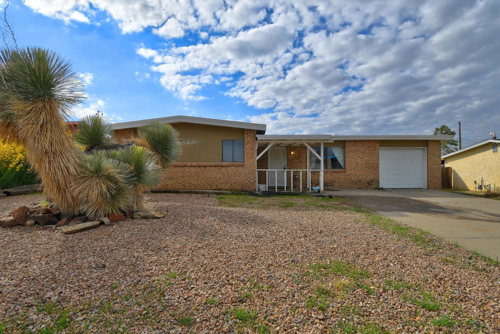 12520 Conejo Rd NE, Albuquerque, NM 87123 - photo 1
