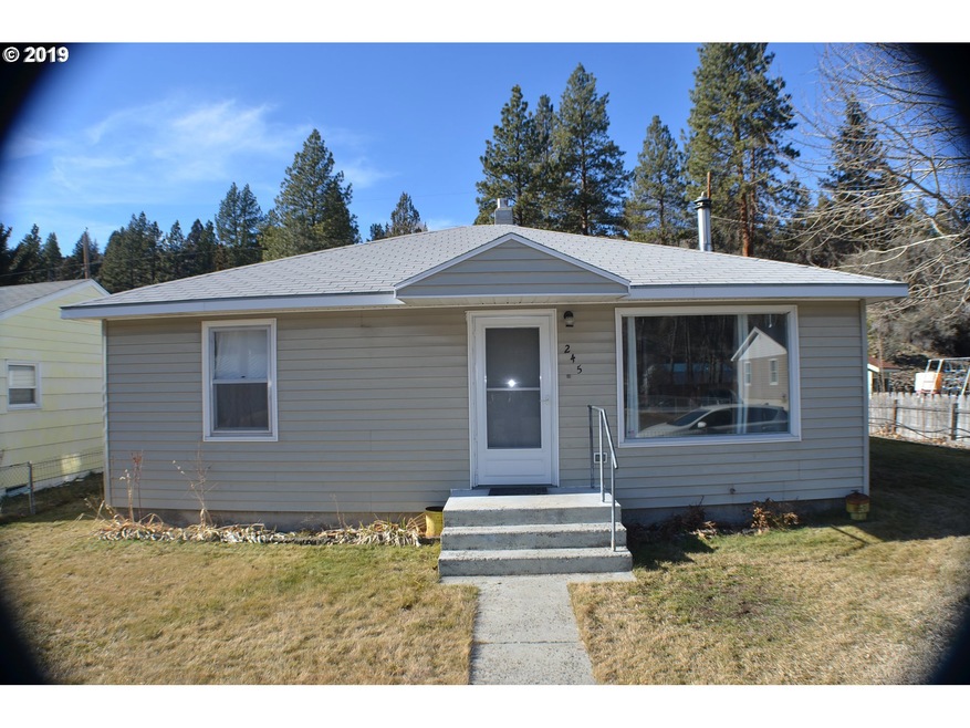 245 N Humbolt St, Canyon City, OR 97820 - photo 1