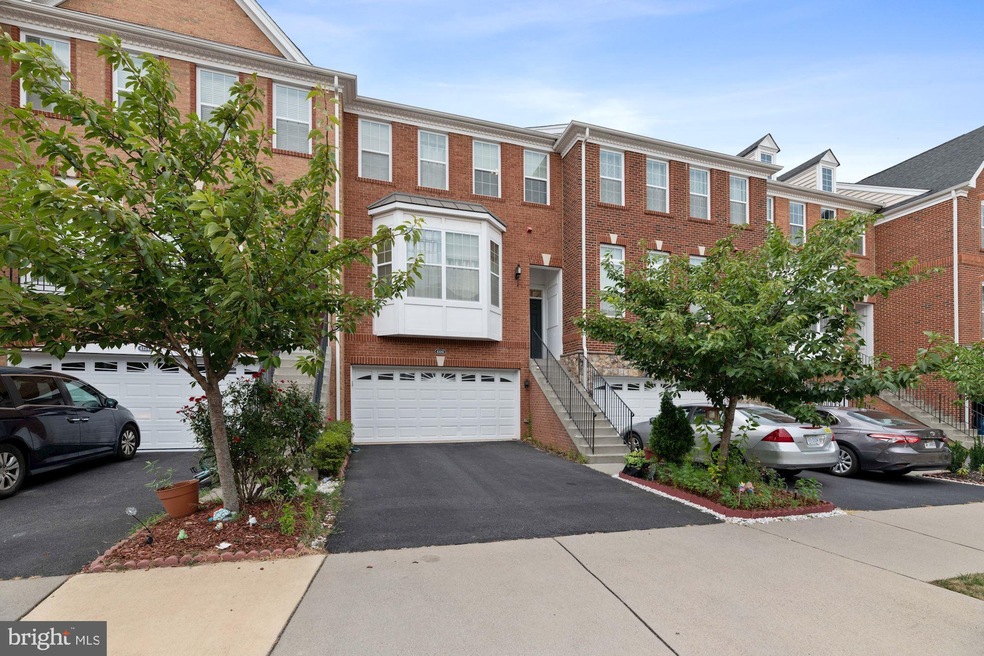 43241 Mitcham Square, Ashburn, VA 20148 - photo 1