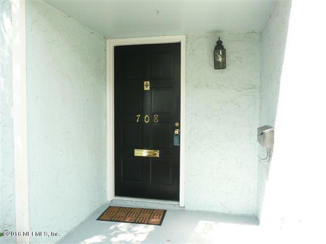 708 Oaks Plantation Dr, Jacksonville, FL 32211 - photo 1