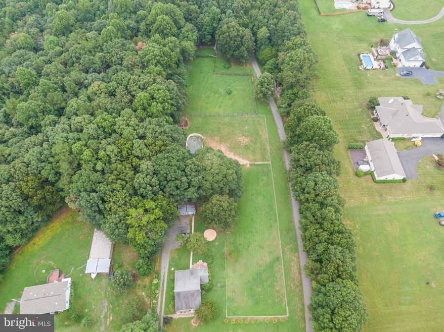 7674 Gold Dale Rd, Locust Grove, VA 22508 - photo 1