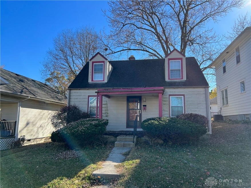 238 Pointview Ave, Dayton, OH 45405 - photo 1