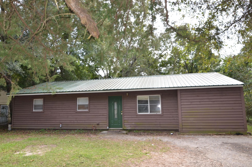 1 1738 Bozo Lane
