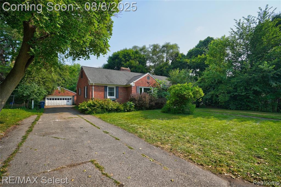 1941 Miller Rd, Flint, MI 48503 - photo 1