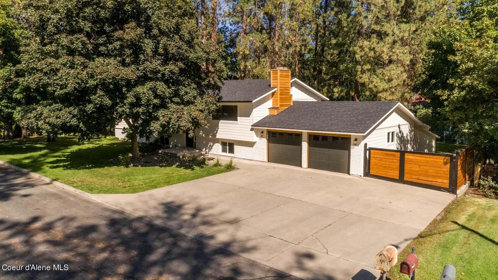Fully Remodeled on Double Lot!