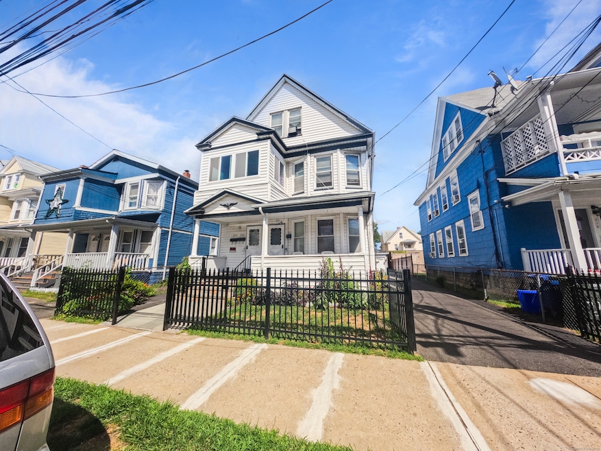 532 Carroll Ave unit 2, Bridgeport, CT 06607 - photo 1