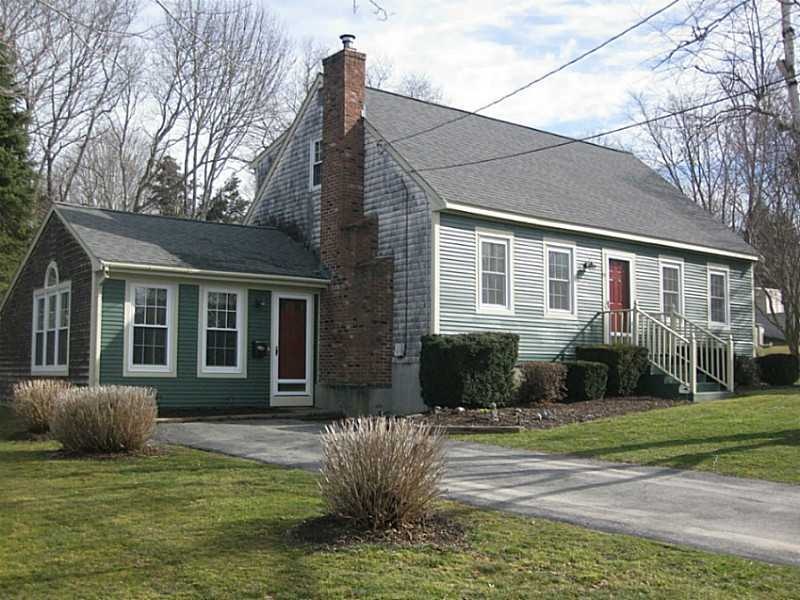 18 John St, Tiverton, RI 02878 - photo 1