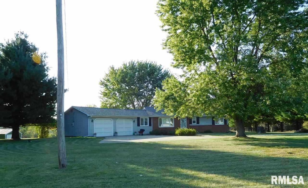 5003 N Koerner Rd, Peoria, IL 61615 - photo 1