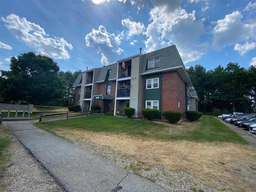 6 Knights Bridge Dr unit UJ205, Nashua, NH 03063 - photo 1