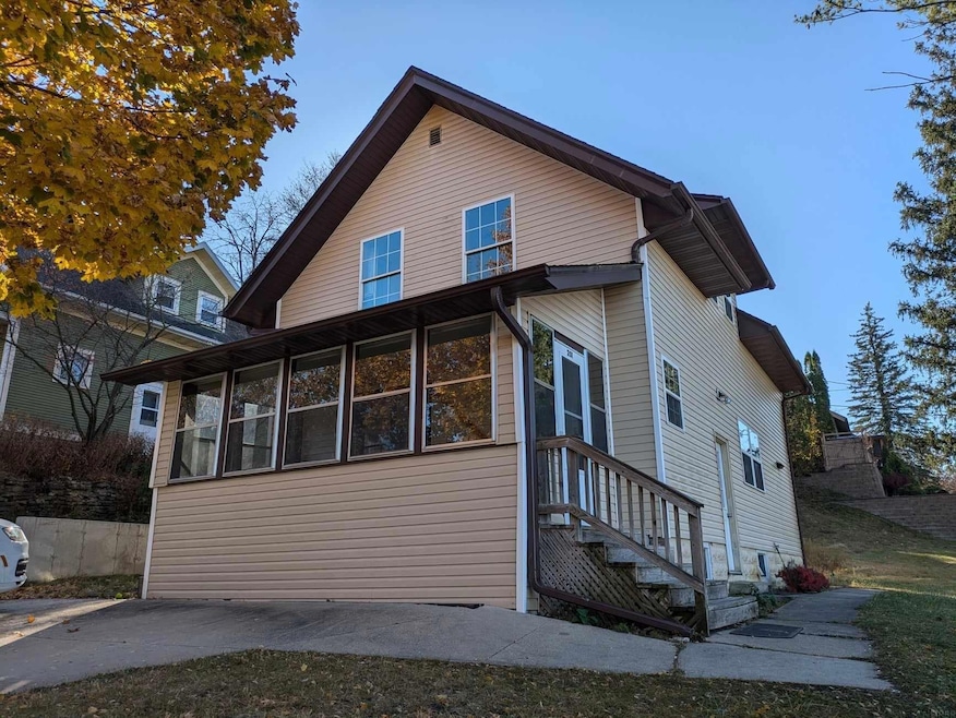 201 Hollihan St, Decorah, IA 52101 - photo 1