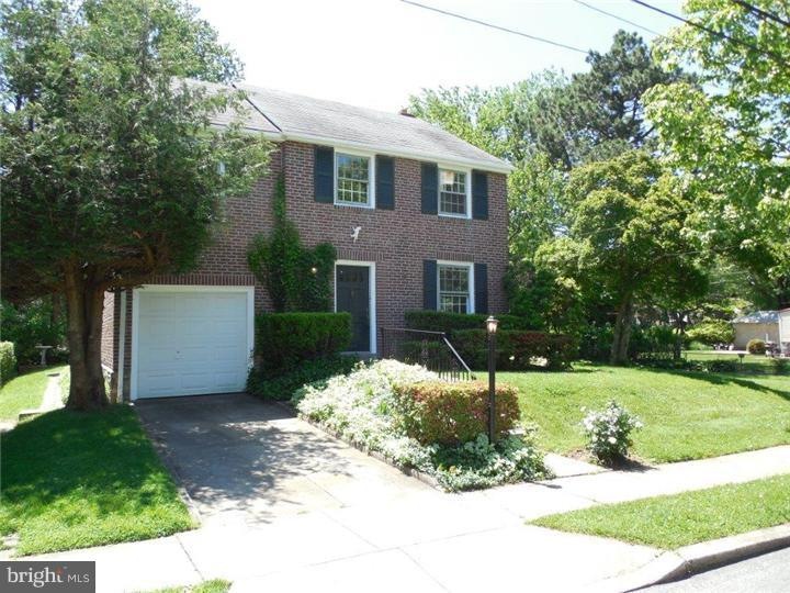 319 Lenox Rd, Havertown, PA 19083 - photo 1