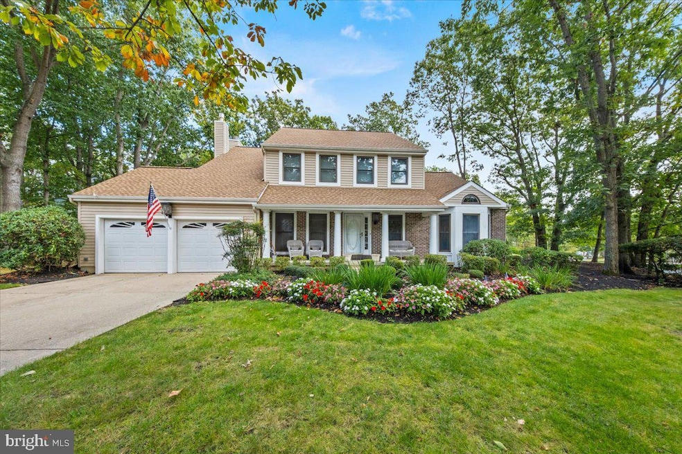 For Sale $700,000 • Co-Listing Agent