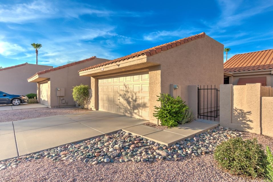 1711 N Ventura Ln-1