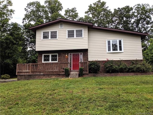 372 Blythewood Dr, Hendersonville, NC 28792 - photo 1