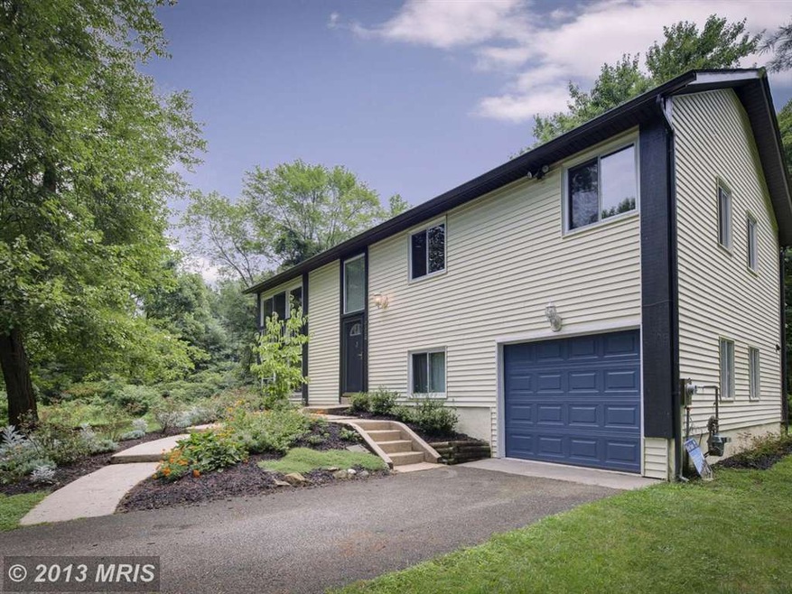 9528 Long Look Ln, Columbia, MD 21045 - photo 1