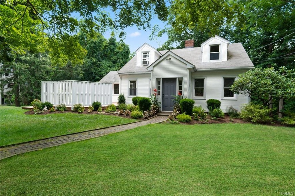 26 Trinity Ln, Pound Ridge, NY 10576 - photo 1