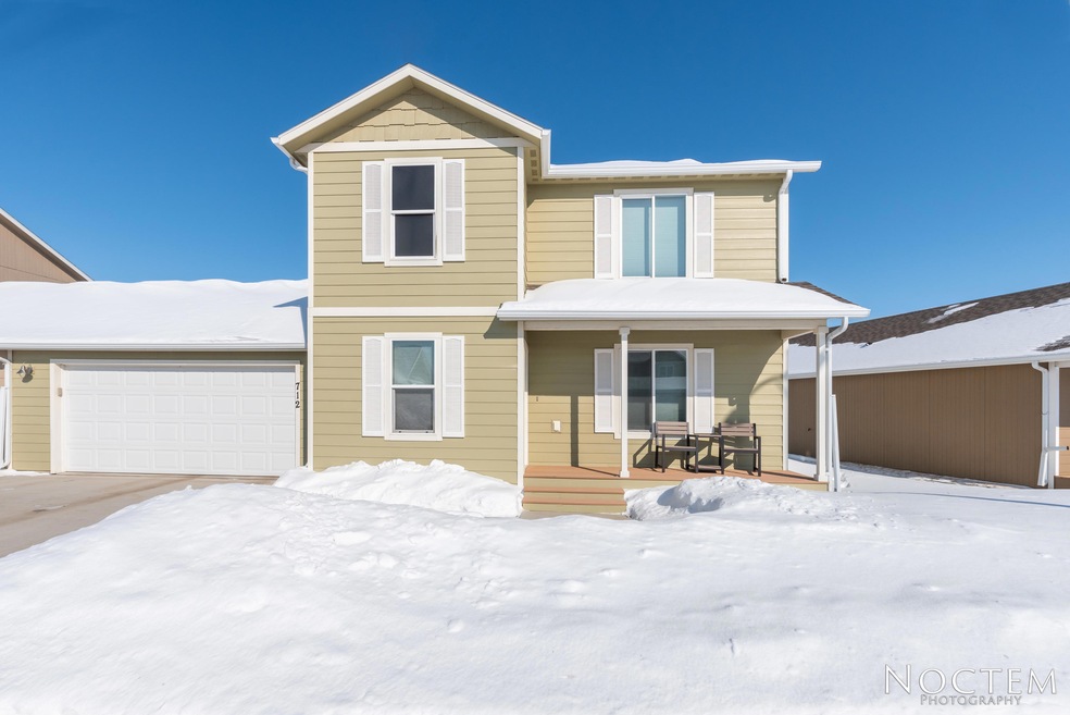 713 14th St SE-2