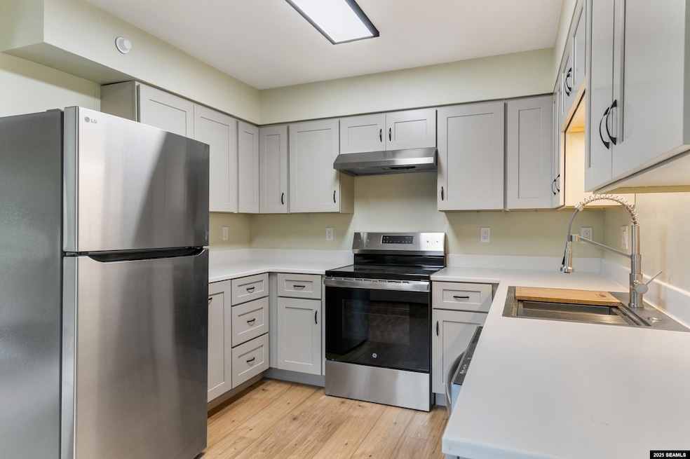 8760 Trinity Dr unit 5, Juneau, AK 99801 - photo 1