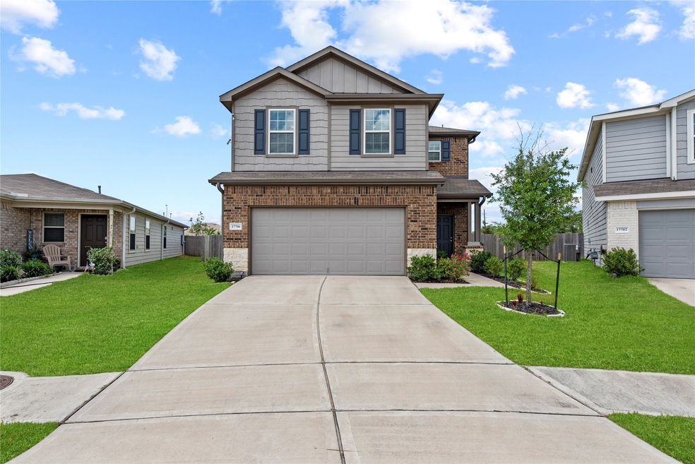 17706 Planted Orchard Dr, Hockley, TX 77447 - photo 1