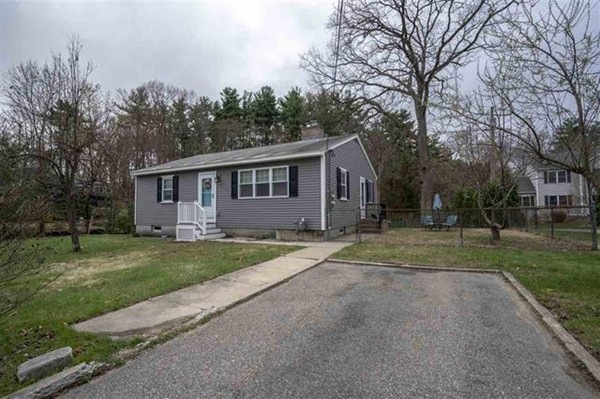 535 Campbell St, Manchester, NH 03104 - photo 1