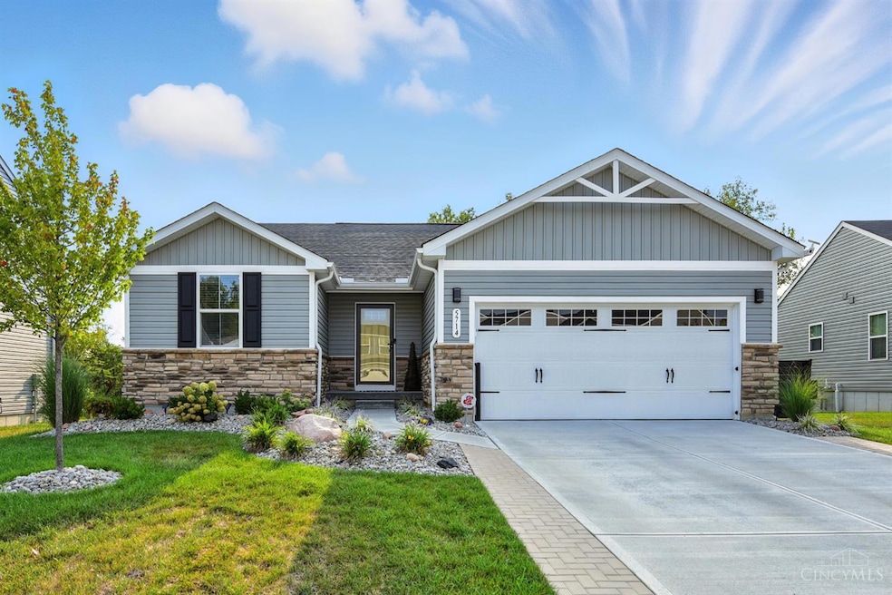 5714 Millbrook Dr, Middletown, OH 45005 - photo 1