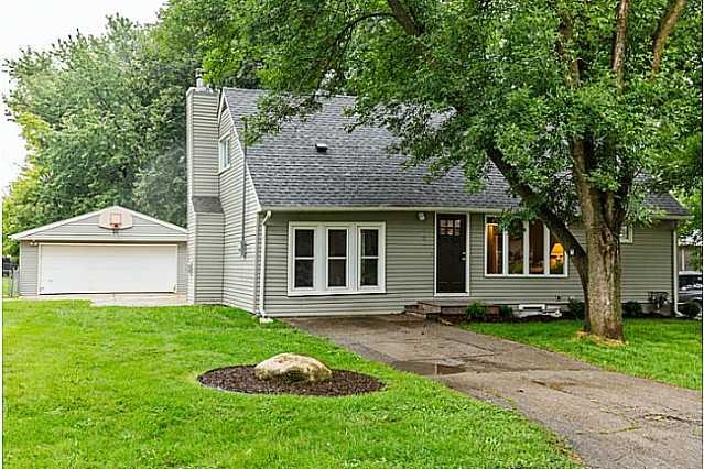 Exterior Front. Metal siding, architectural style 