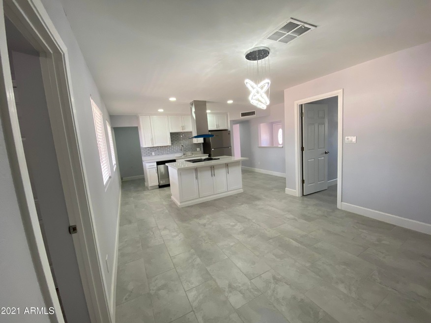 930 S Pasadena, Mesa, AZ 85210 - photo 1