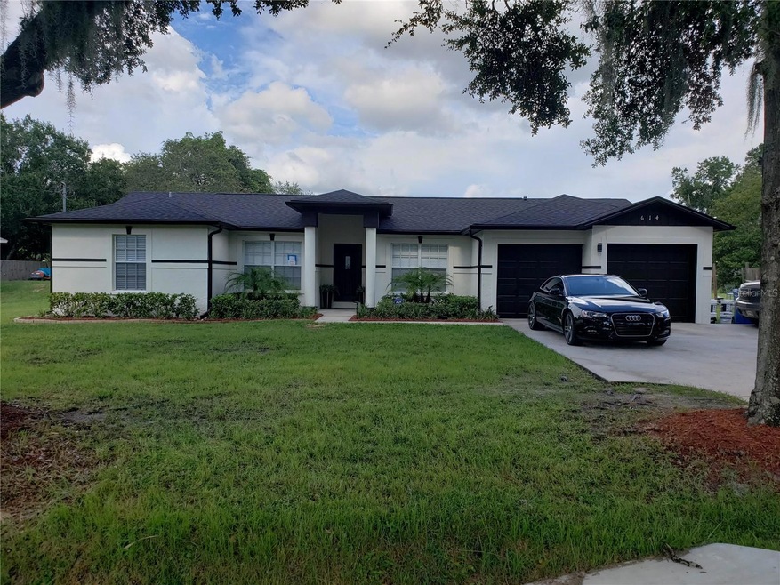 614 Winham St, Tampa, FL 33619 - photo 1