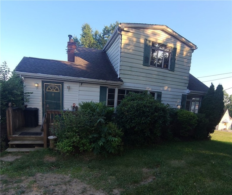 1611 Guffey Rd - Front