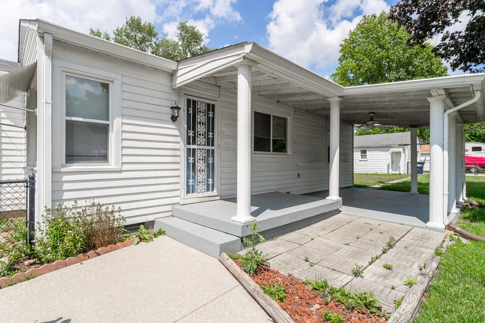 269 S 9th Ave, Beech Grove, IN 46107 - photo 1