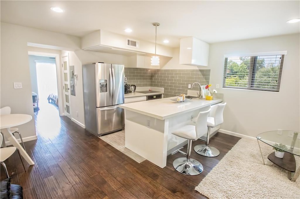 For Rent $1,650/month