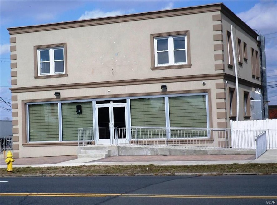 751 Union Blvd unit 2, Allentown, PA 18109 - photo 1