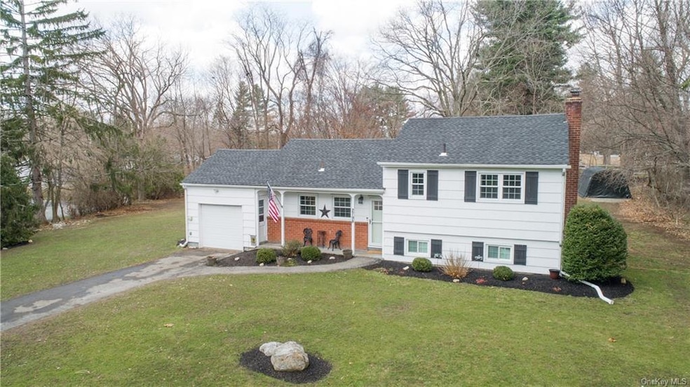 2798 Holly Dr, Yorktown Heights, NY 10598 - photo 1