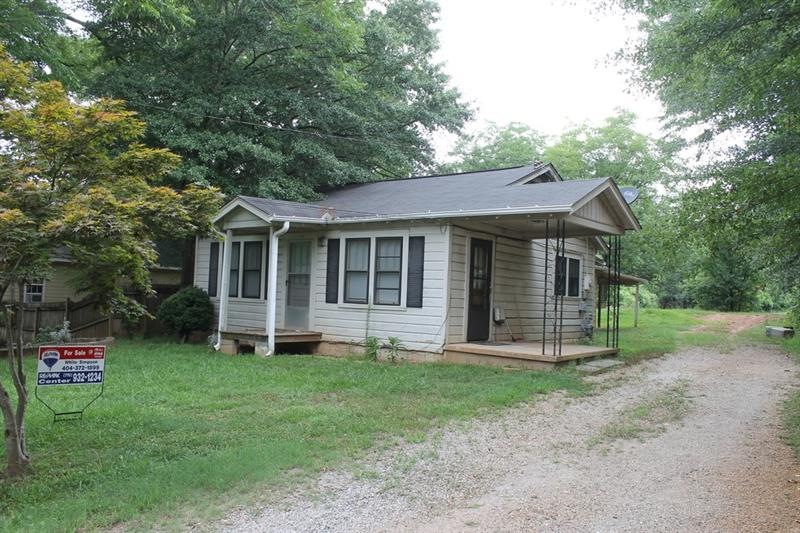 630 Adams St, Buford, GA 30518 - photo 1