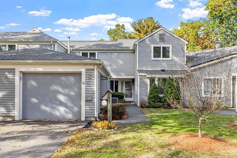 38 Walden Pond Dr, Nashua, NH 03064 - photo 1