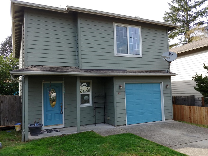 601 SE Port Ave, Lincoln City, OR 97367 - photo 1
